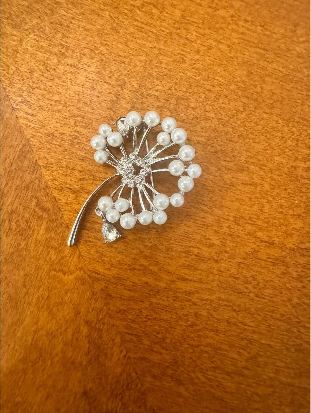 Silver Tone Dandelion Brooch with Faux Pearls and Rhinestones 525